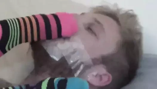 Amanda'nın çoraplarına tapınmak