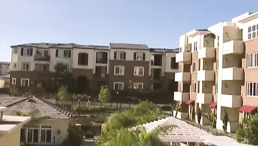 Booty Workoutscene-2_blonde büyük götlü orta yaşlı seksi kadın spor salonunda bağlıyken sert sikiliyor