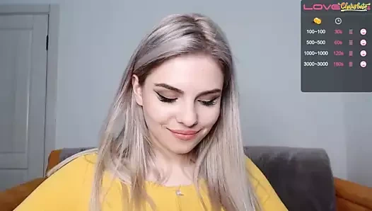 kız üzerinde web kamerası