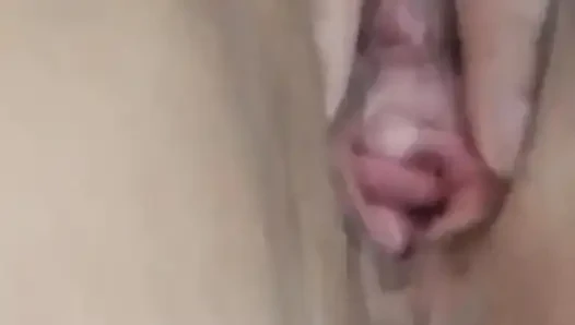 Her gün orgazm olmak için sevgilim sevgilimin her zaman sıkı amcığımı sikmek istemesi duş zamanı