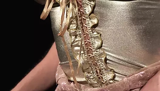 Cindy behr bir sigara üzerinde sürüklenirken becerdin olmak seviyor