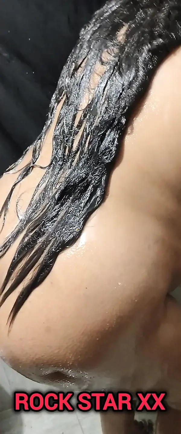 Desi Mallu Stepsister Full nude Showering