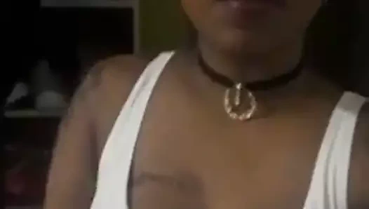 Seksi kız selfie yapıyor