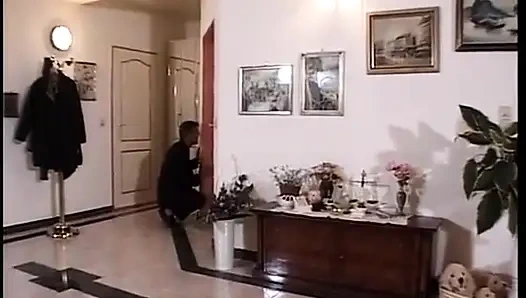 Almanya'dan amatör hatun yarakla sikildikten sonra sikiliyor