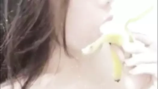 Hmong kız d istiyor