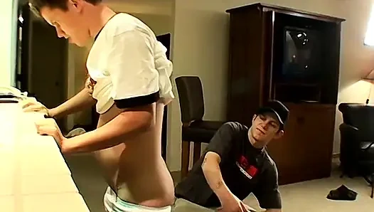 Raven kırmızı ham sahip oluyor