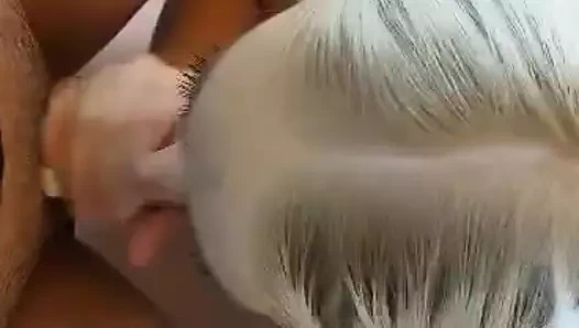 Arkadaş ediniyorum - bu en iyi gün