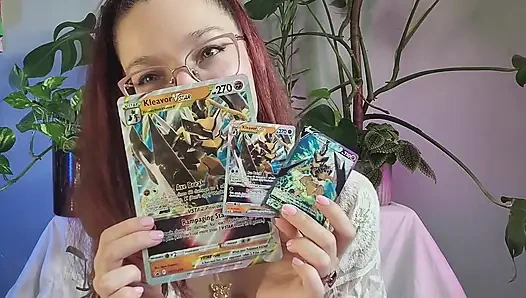 Üstsüz e-kız bakış açısı çekiyor yatak odamdasın