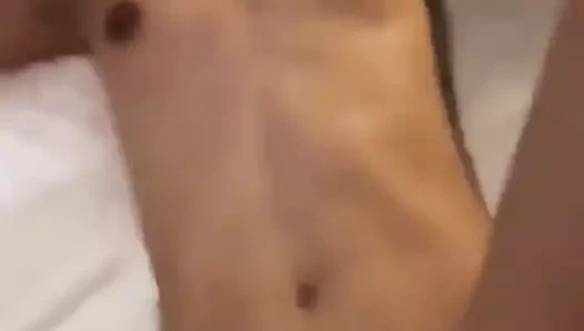 The Hint kız kahrolası Hardcore