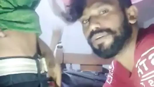 Sri Lankalı ateşli çift