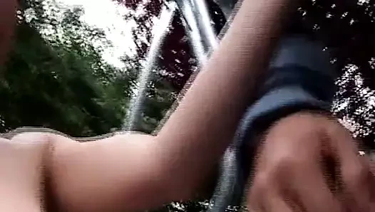 Busty Fransız genç seçilmiş yukarı için ona ilk anal