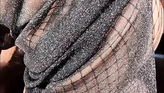 72 yaşında sert bir dildoyla anal ve vajinal mastürbasyondan zevk alıyorum