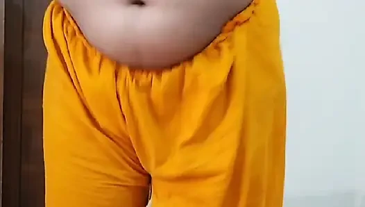 Kayınpeder egzersiz yaparken Hintli kızını sikiyor rani