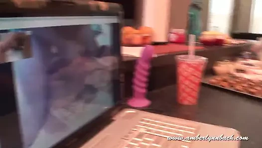 Amber lynn bach kurabiye pişirme, amber evde 67