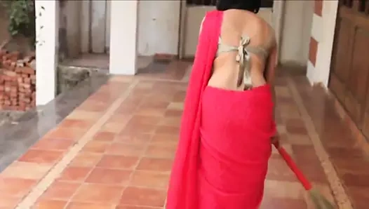 Sıcak yenge içinde saree yapar sen boşalmak