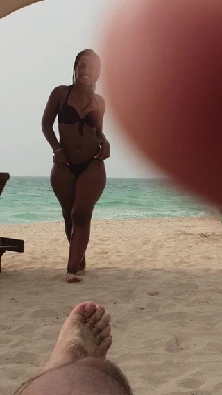 Büyük kalın ganimet alay beni üzerinde the plaj