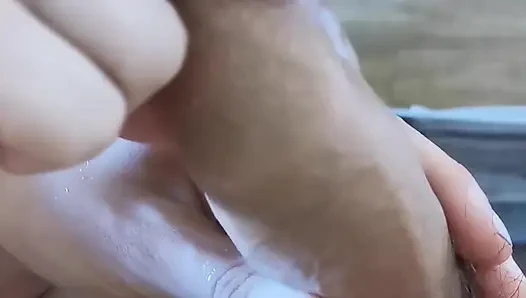Sikişme söz konusu olduğunda bu kızın sonu yok, itaatkar oral seks, boşalma ve sünnetik
