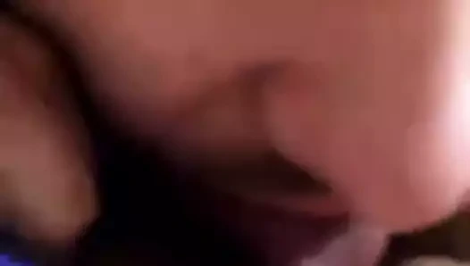 Kedi yiyen adamın hızlı videosu