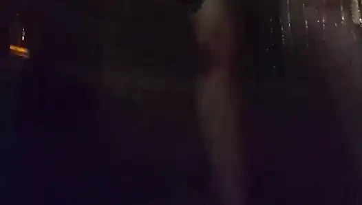 Tinder randevumu duşta kaydediyorum