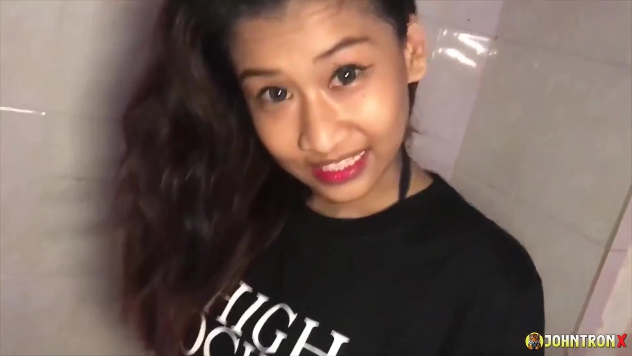 Johntronx – Sexy Blowjob and a Quickie with a Hot Asian Girl in the Bathroom