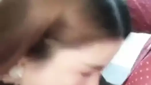 Ona emme ve boşalmak ona boob