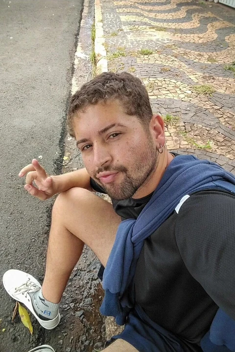 Erkekler Popoma Girdi Ve Temizlemek Için Duş Almak Zorunda Kaldım