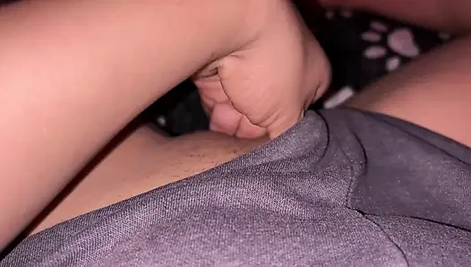 Üvey erkek kardeşim beni nasıl ikna edeceklerini biliyordu