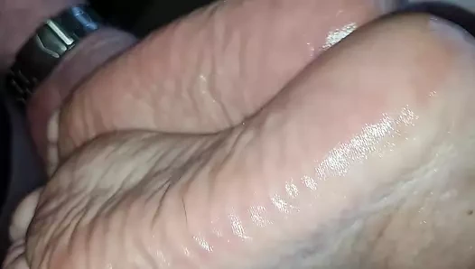 Büyükanne ayak creme