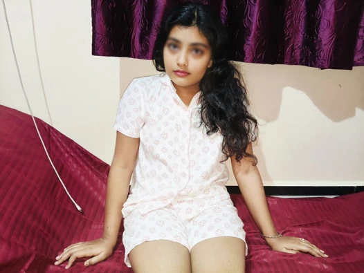 Horney üvey kız kardeş üvey erkek kardeşinin büyük zenci yarağı tarafından sıkı amcık sikişi, desi köylü kız sıkı amcık sikişi Hintçe sesli hikaye seks