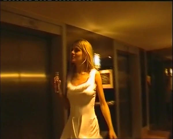 Das Hotelzimmer hatte eine kamera