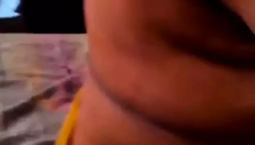 Sevgili cıvıl cıvıl teyzem benimle konuşuyor