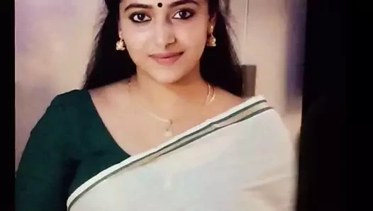 Anu Sithara'ya boşalma