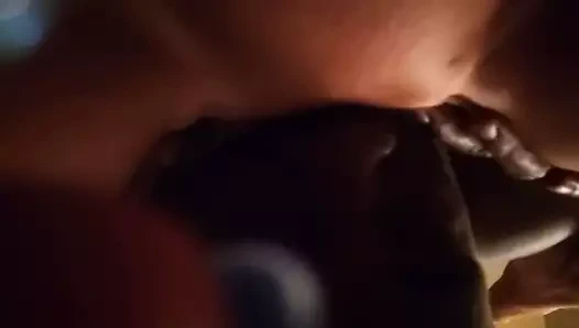 Connie'nin amını ve kıçını yemek