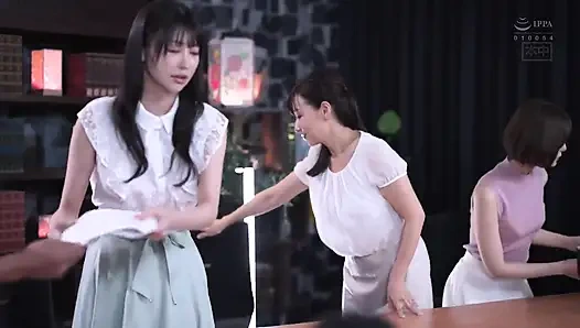 Kadın spiker sıska sözler fısıltısı harem, ters üçlü grup seks dölleme programı. Bölüm 1