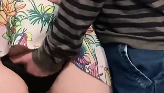 OMG! Mükemmel amcığını ovmama izin veriyor