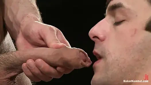 Tucker Scott ve Zach Alexander