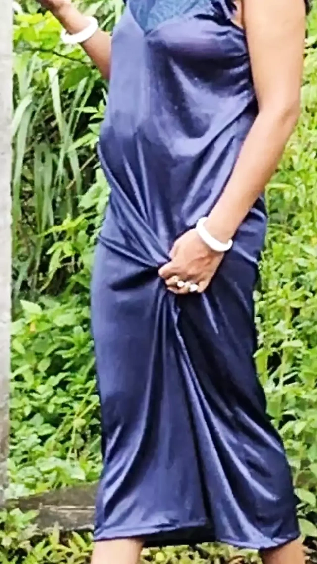 Köylü yenge sonali ki raste me chudai