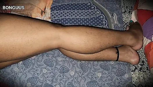 Desi Aunty sharing bed when Husband is not at home Hairy Pussy Fucking