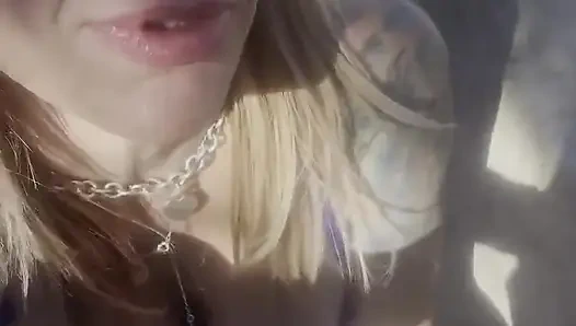 Zoey büyük yarak beklenmedik bir şekilde Grande Kanyonu'nda dışarıda sikiliyor