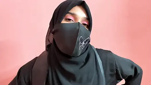 Sexy girl is come to my house for hard fucking