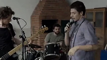 Pierre her iki şekilde de seviyor (2016)