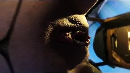 Ginny auf dem Strafbock