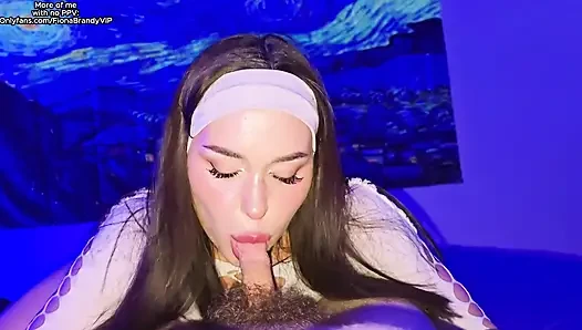 Yumuşak, küçük derlemesi! Fiona Brandy gördüğüm her gevşek yarağı emiyor, ağzımda sert yapıyor!