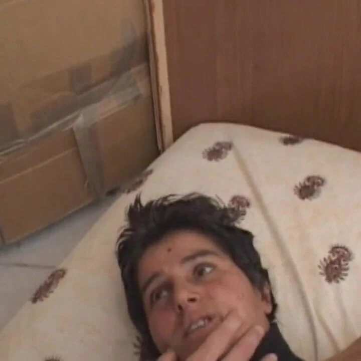 Итальянскую горячую бабуля связали, раздели и жестко трахнули