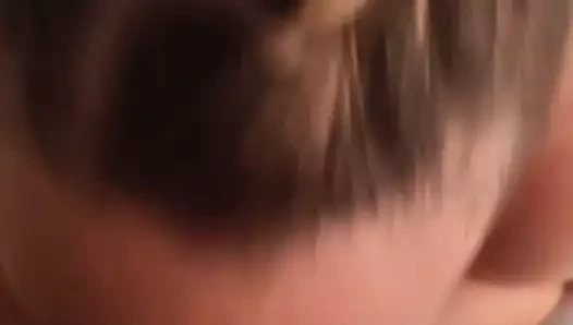 Amatör oral seks güzel memeler emme için o jizz