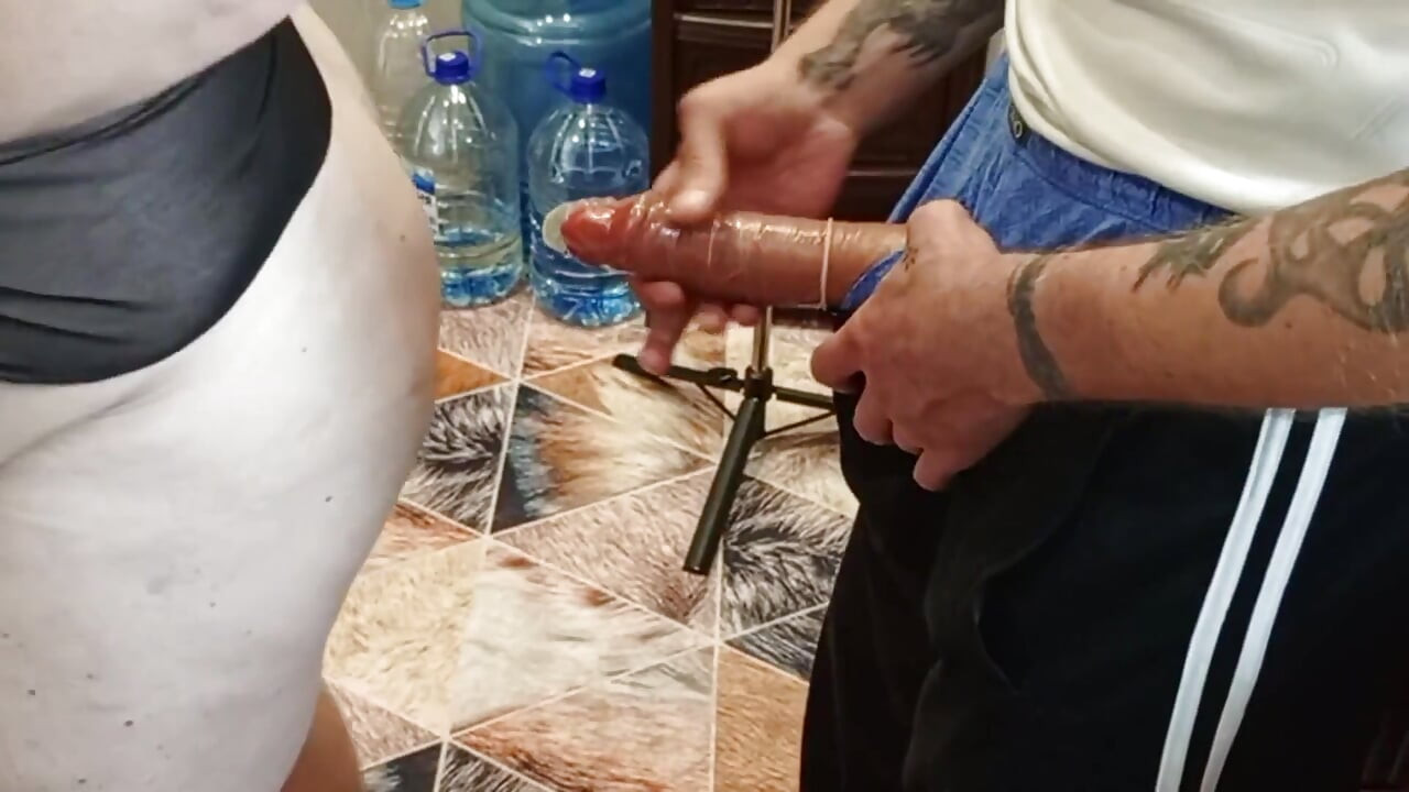 Kocam iş gezisinde ve bir yabancı beni sikiyor
