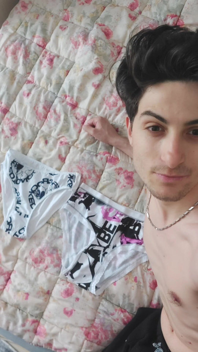 Yeni video geliyor!