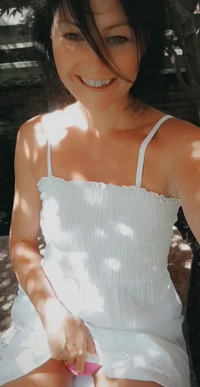 Мокрые трусики (короткое)