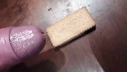 Çerezde çok fazla boşalmak - çerezde büyük yük - çok fazla precum