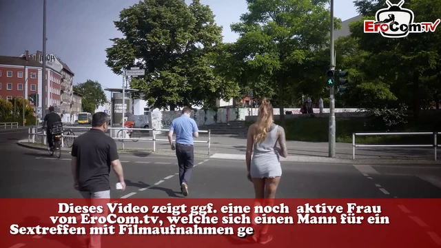 Alman döküm ajanı, halka açık bir randevu için insanları baştan çıkarıyor